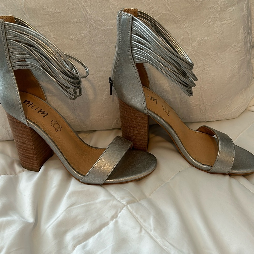 Silver Mi.im ankle strap sandals